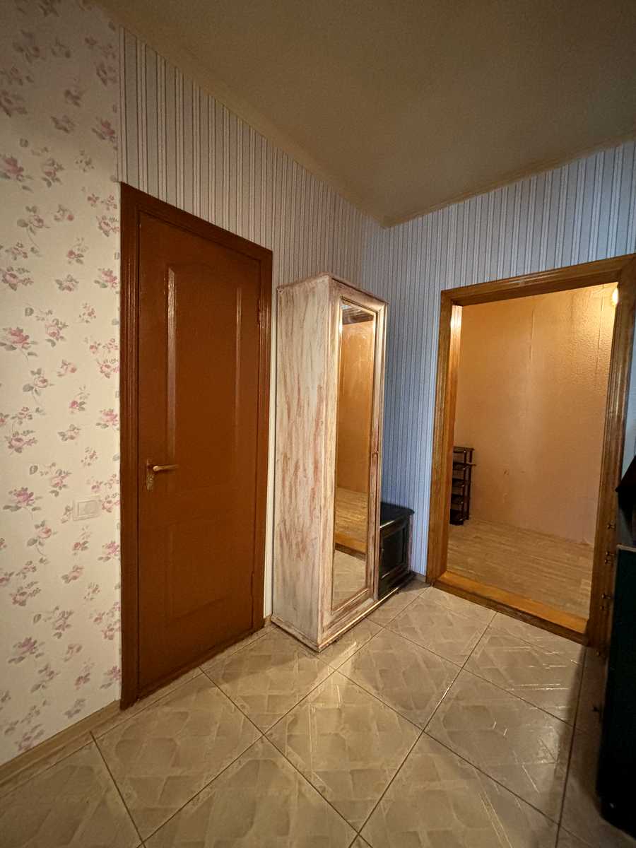 1876664383675208