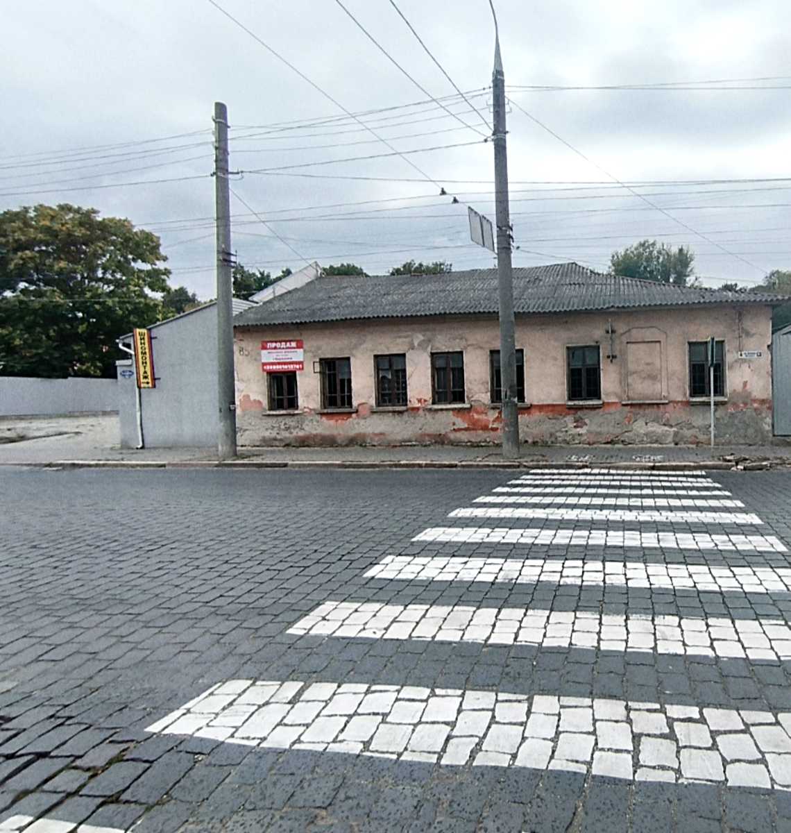 1876665557643995