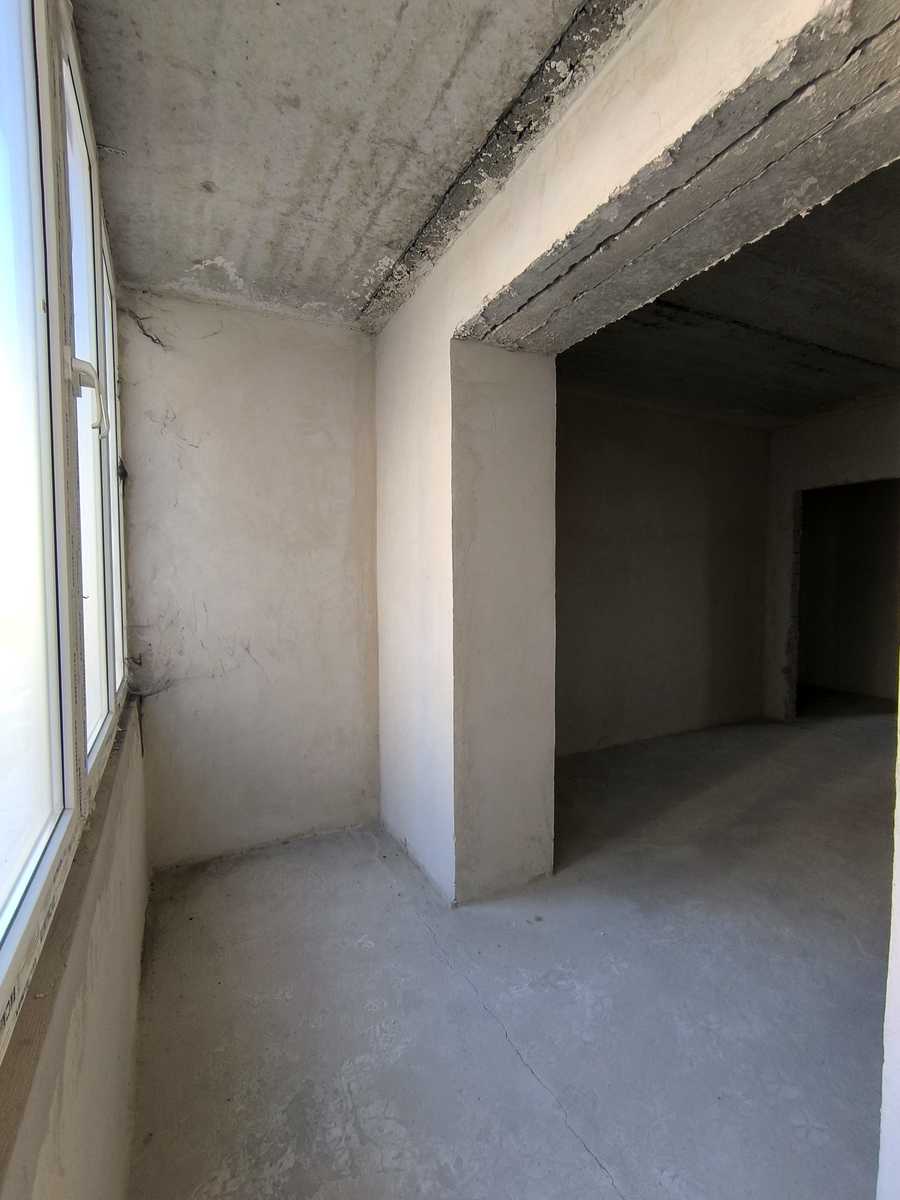 1876666612177055