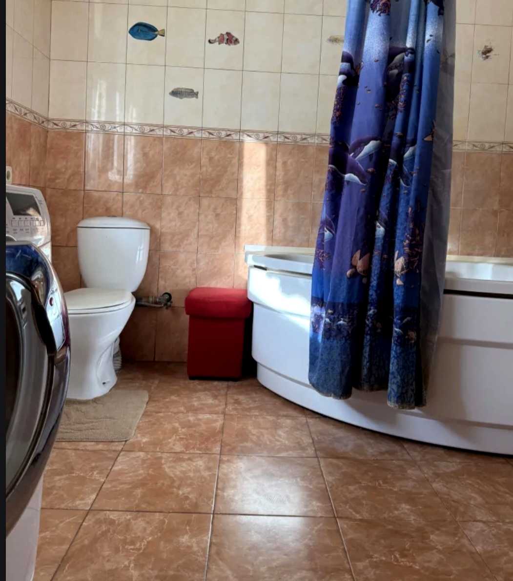 1876666701608960