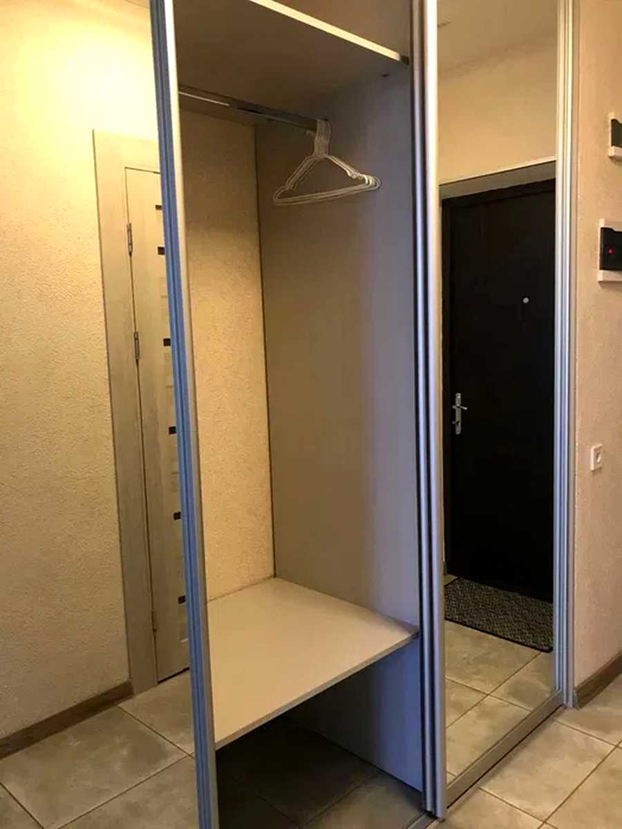 1876667610897457