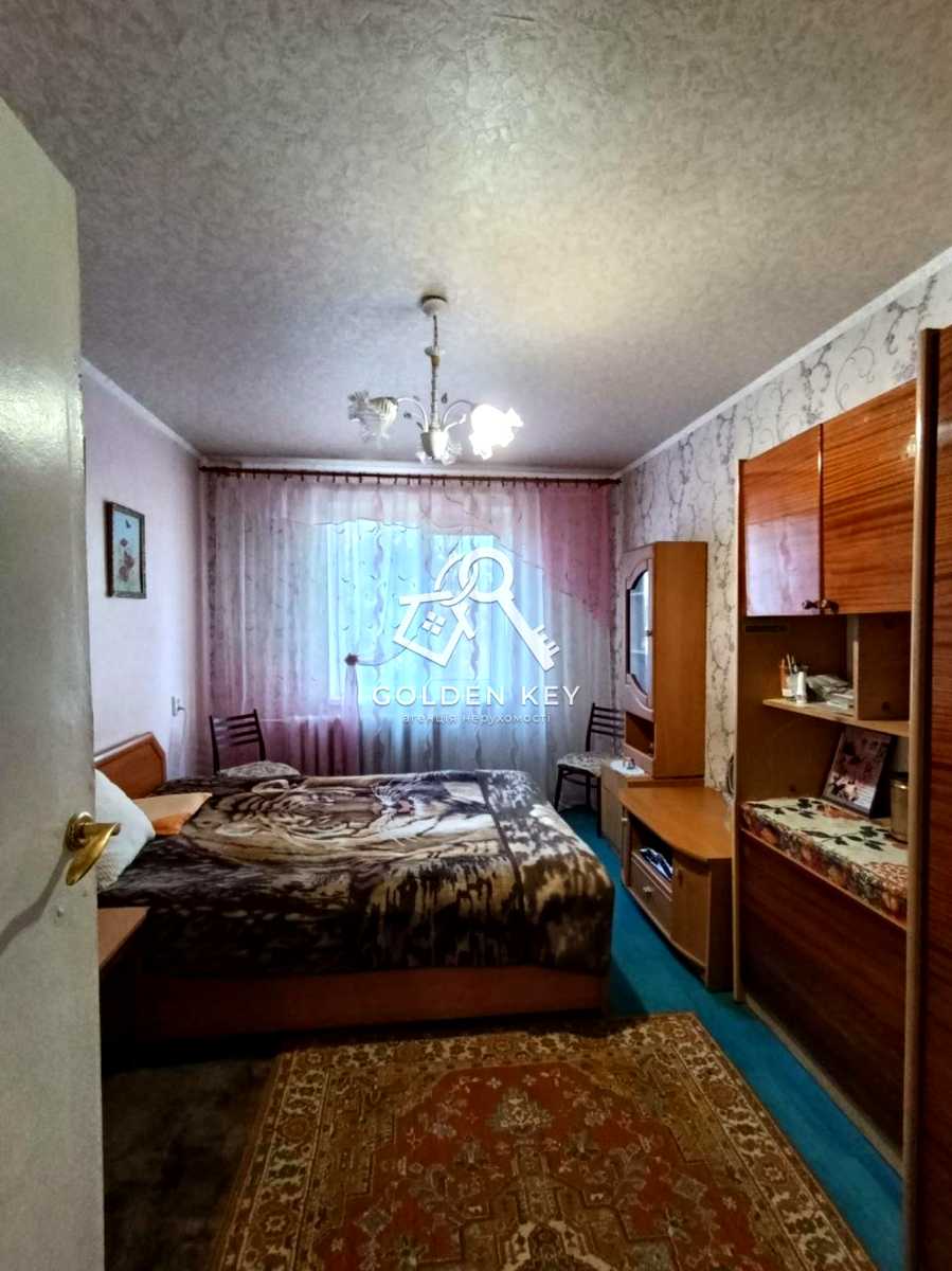 1876667800937230