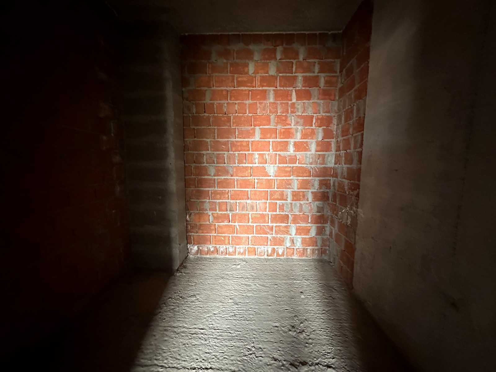 1876668373793552