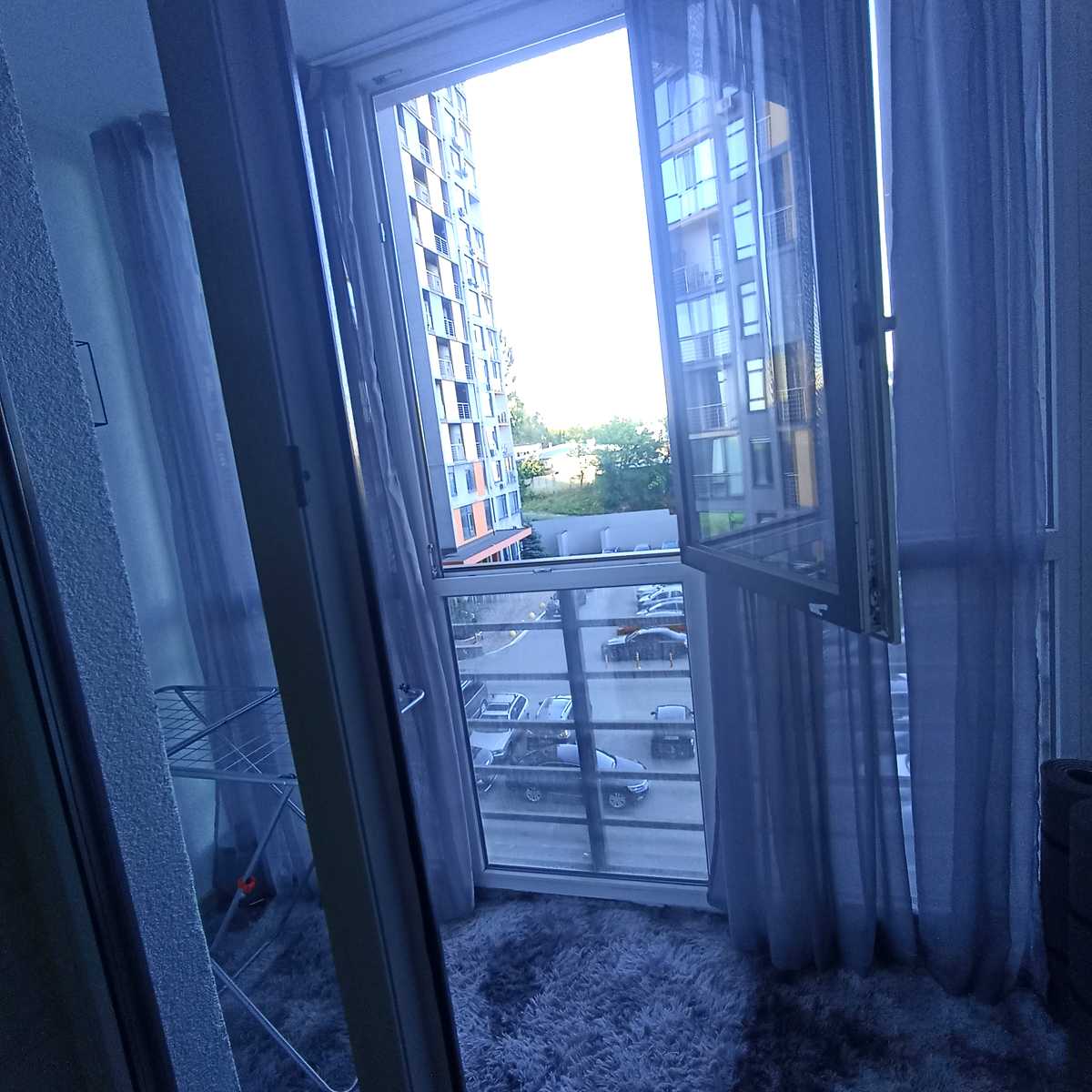 1876669394165821