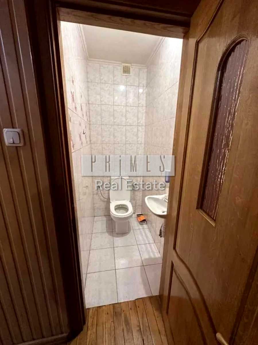 1876670344984930