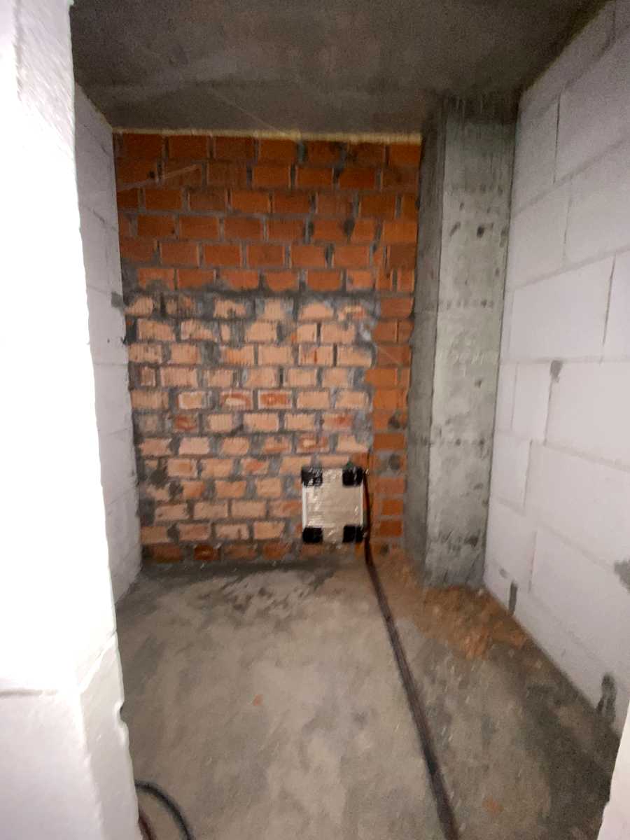 1876671331195617