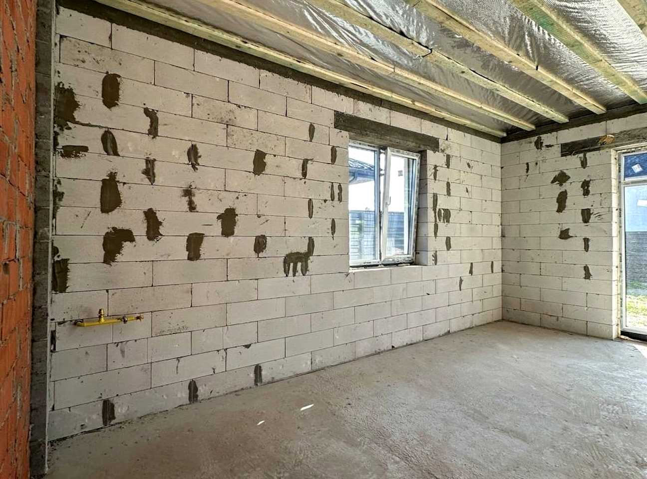 1876671691122553