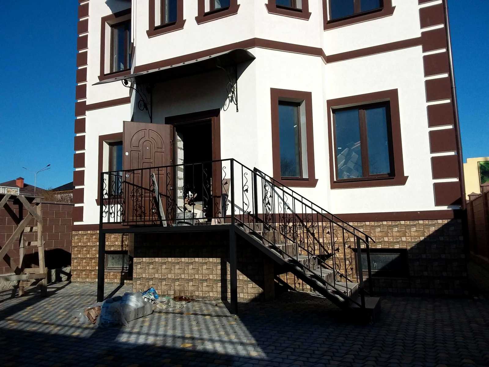 Дом по адресу ул. Пригородская (площадь 320 м²) - imageAlt 2 Дом по адресу ул. Пригородская (площадь 320 м²) - Atlanta.ua - imageAlt 2