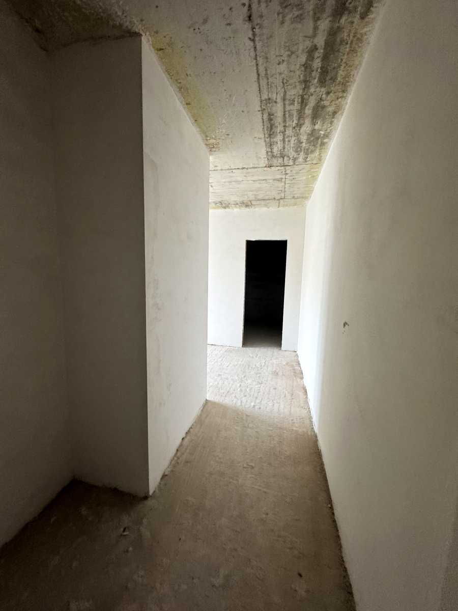 1876672936723046