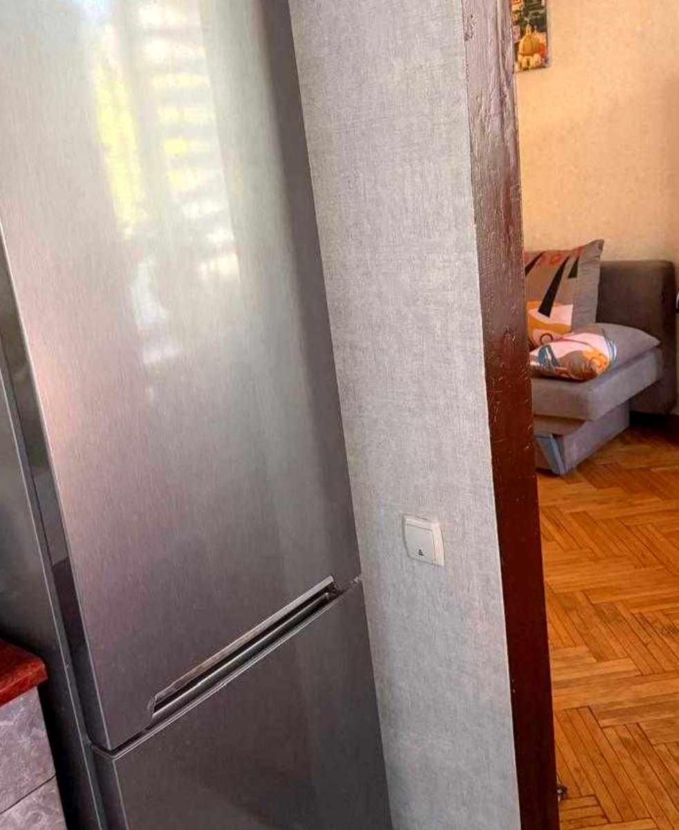 1876673254435310