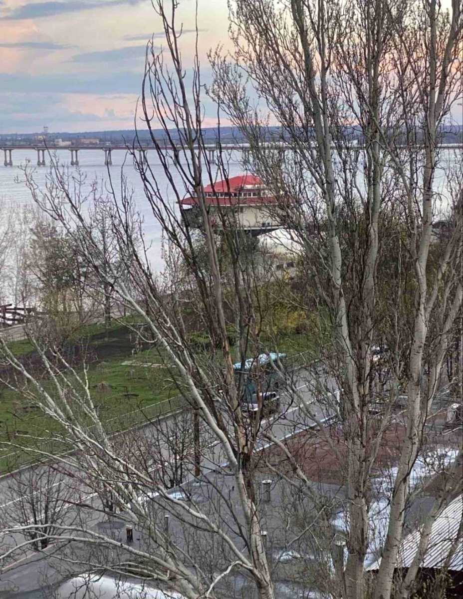 1876673613272890