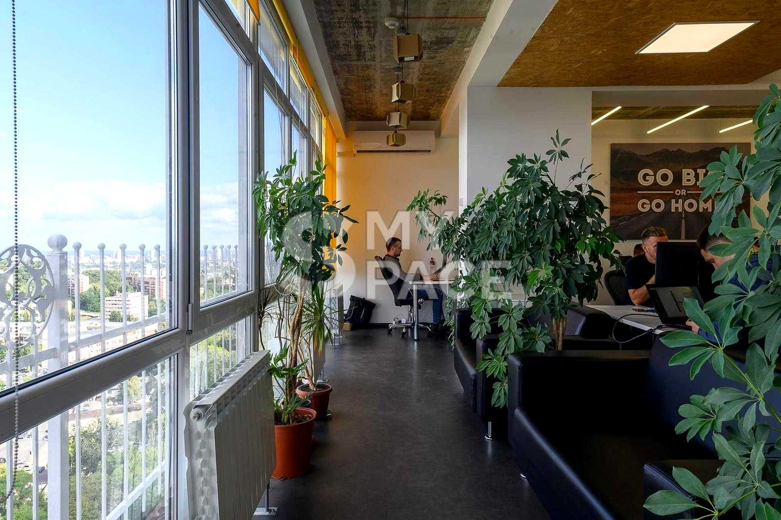 1876675804699928