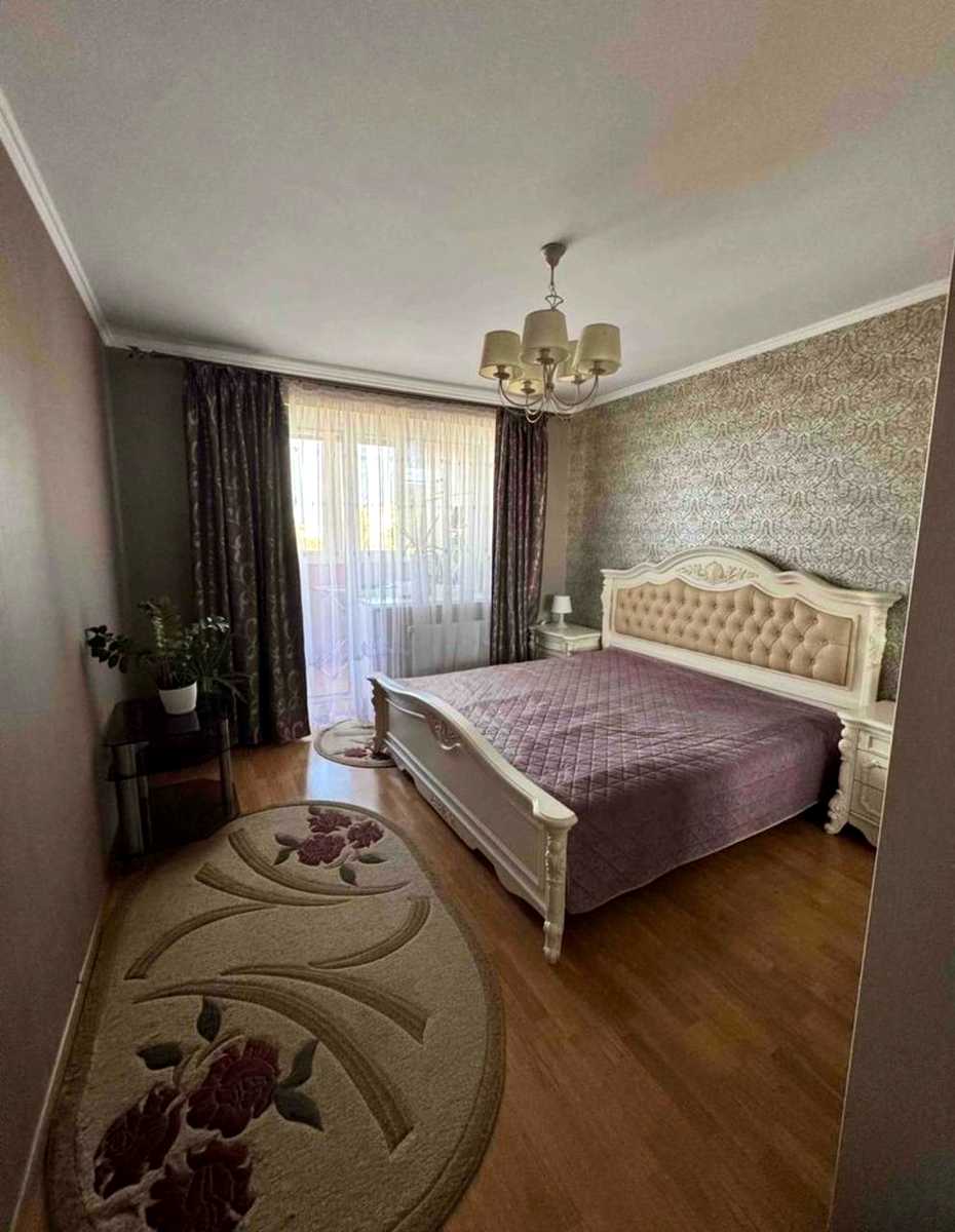 1876677732206529