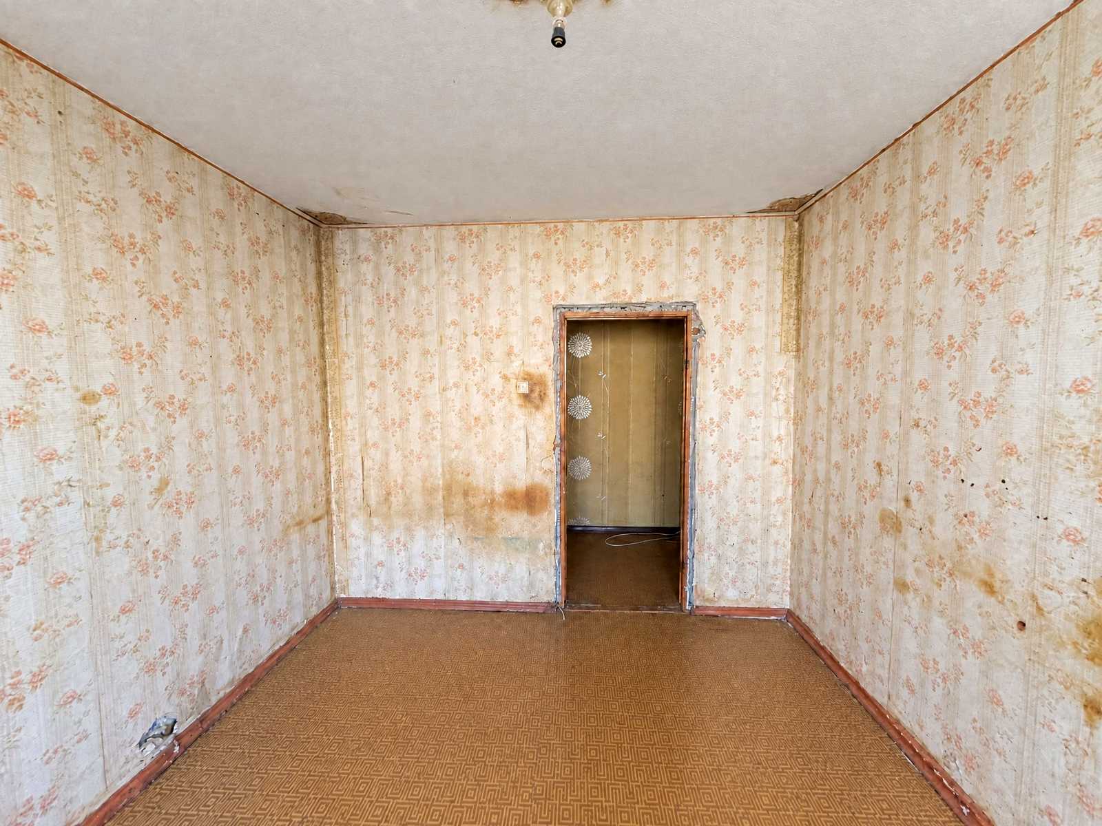1876678498495833