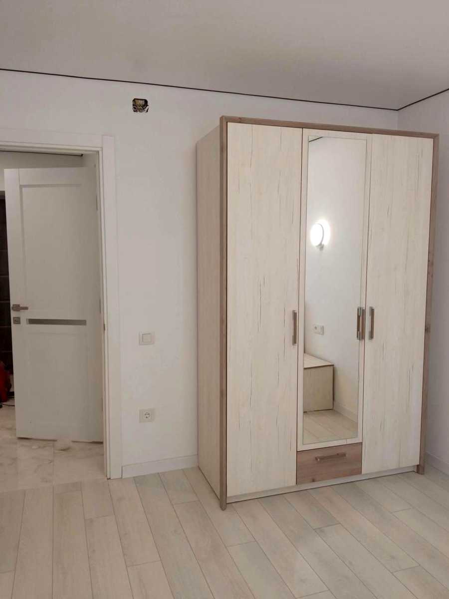 1876678640062044