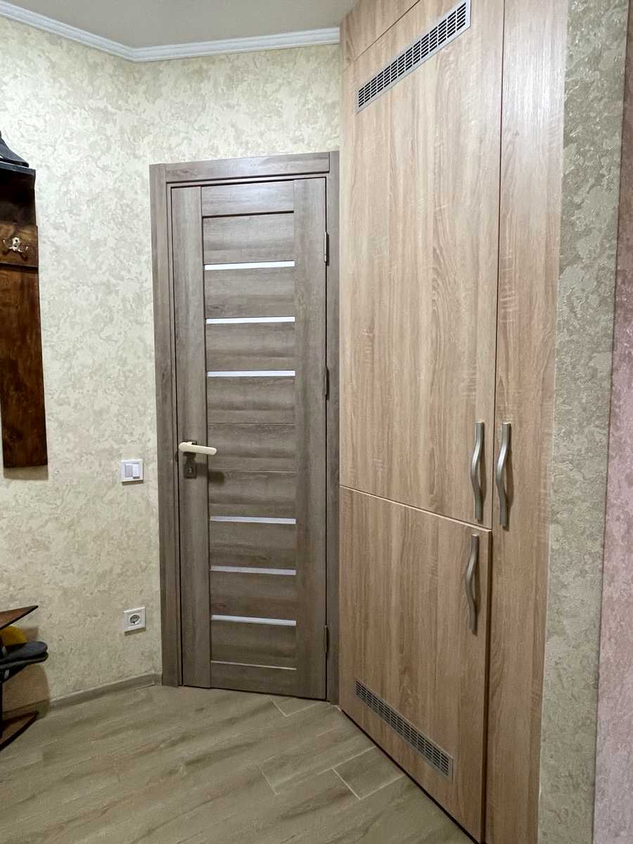 1876680397454549