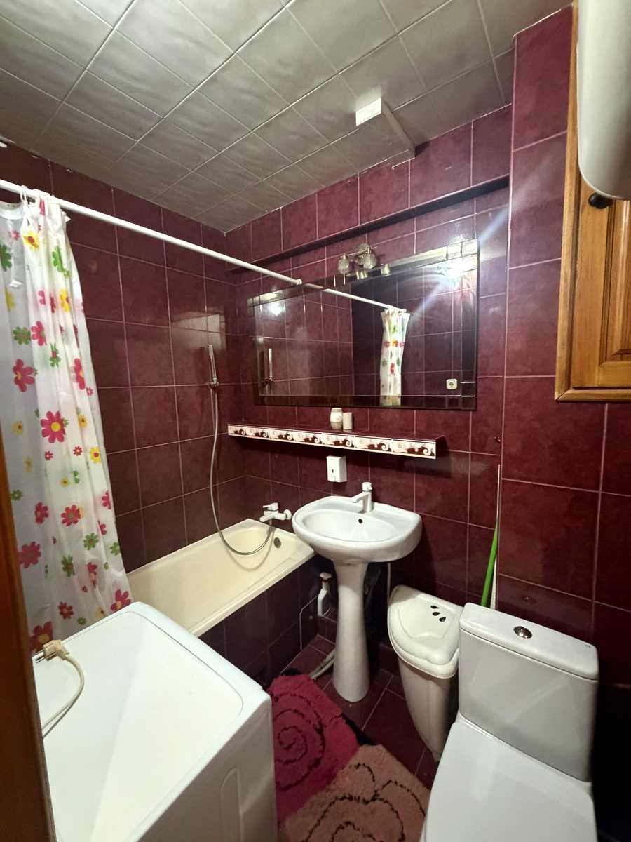 1876681691251892