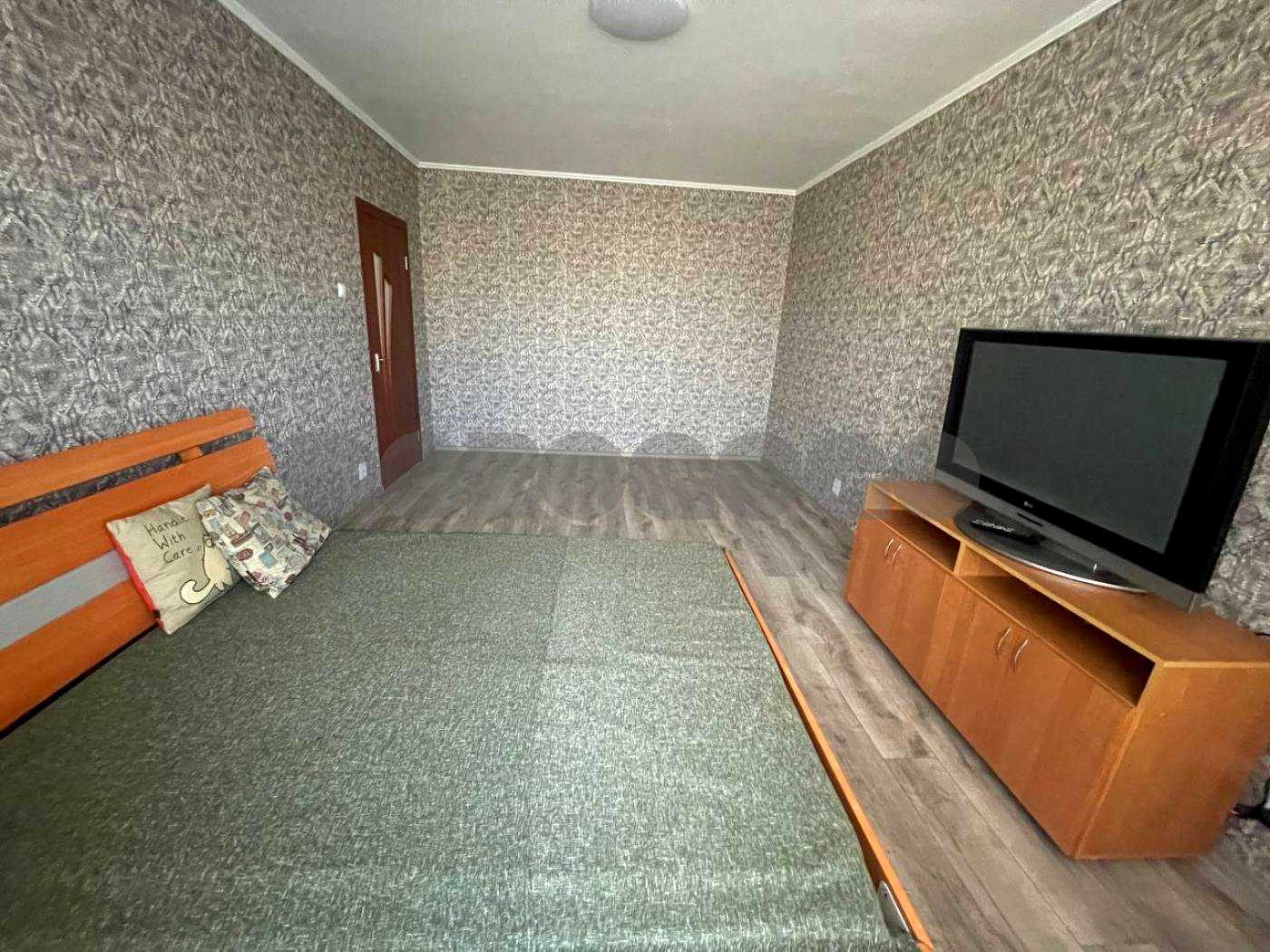 1876685740661646