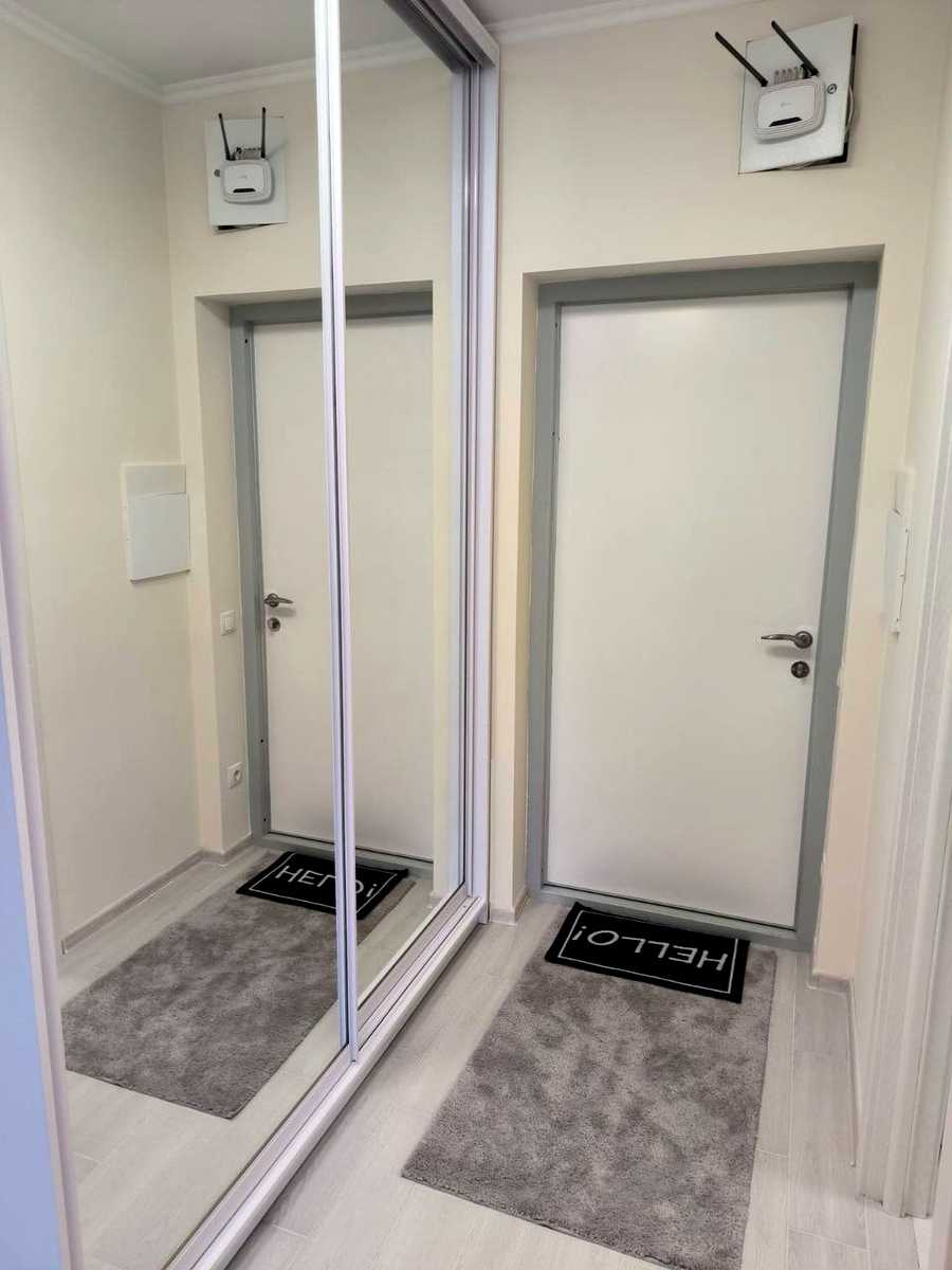 1876688733077511