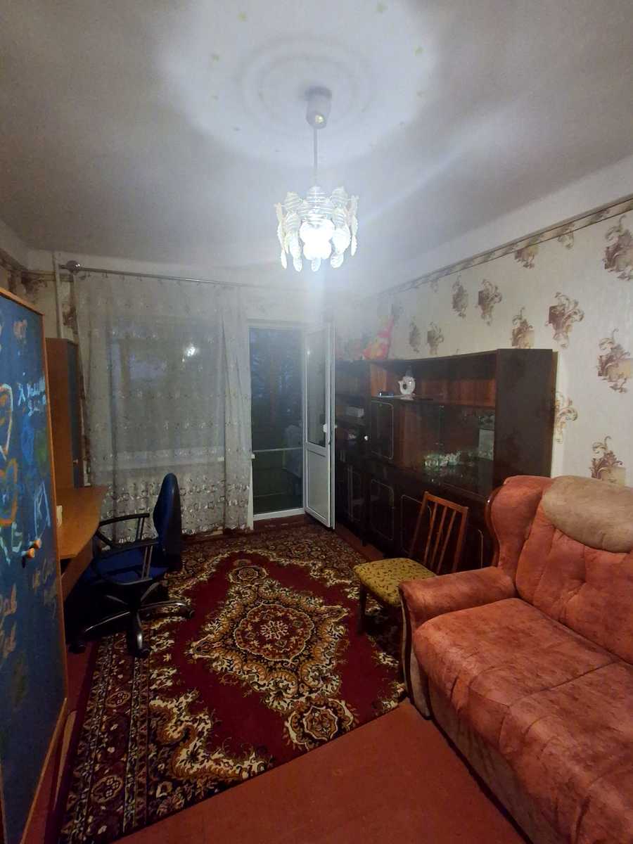 1876689957071174