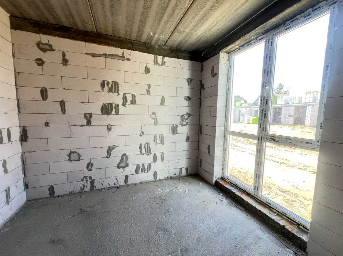 1876694902686781