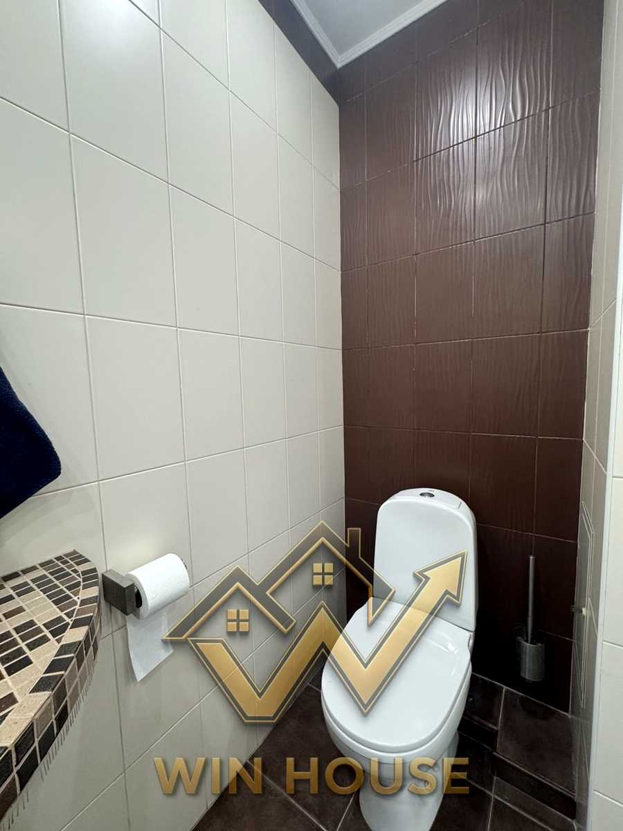 1876695121841088