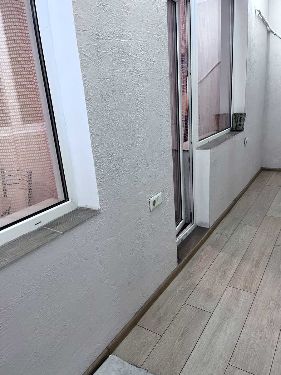 1876696595557603