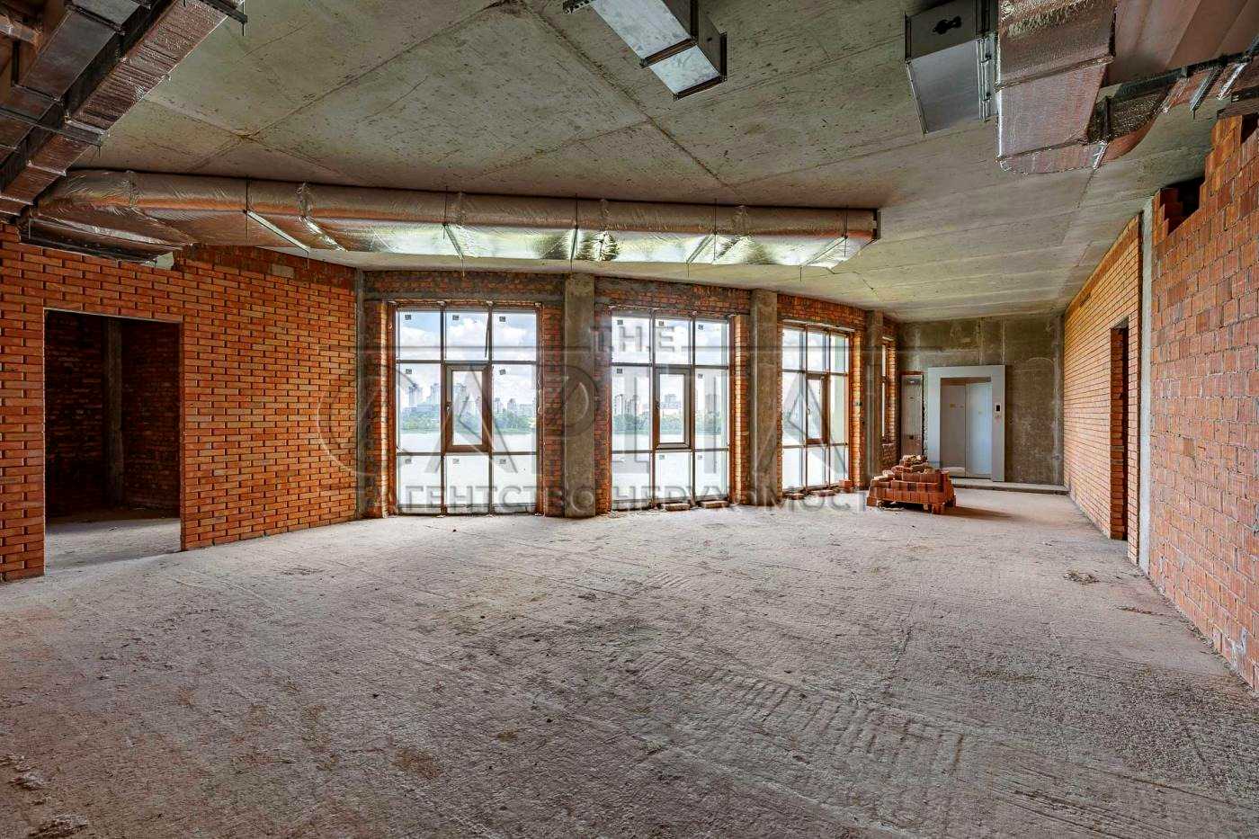 1876699603992831