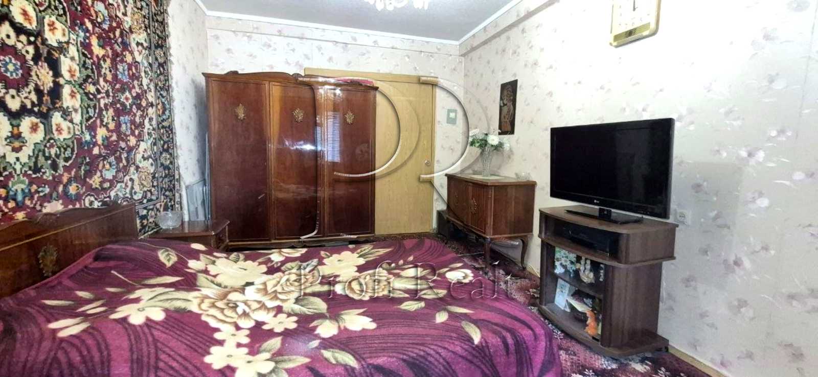 1876743671092373