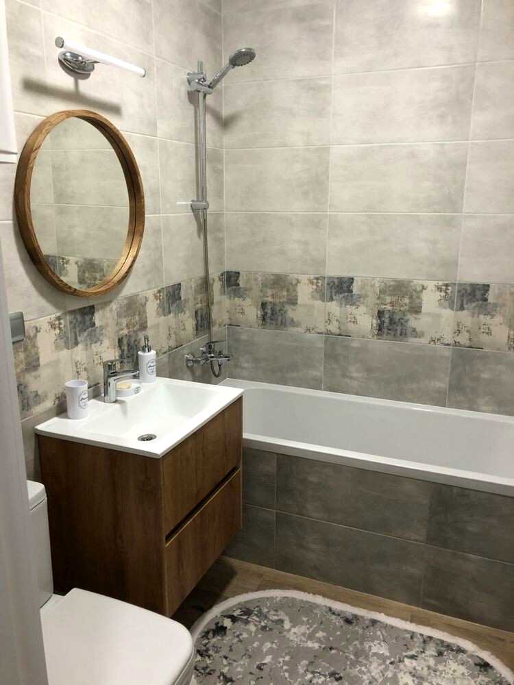 1876743949081892