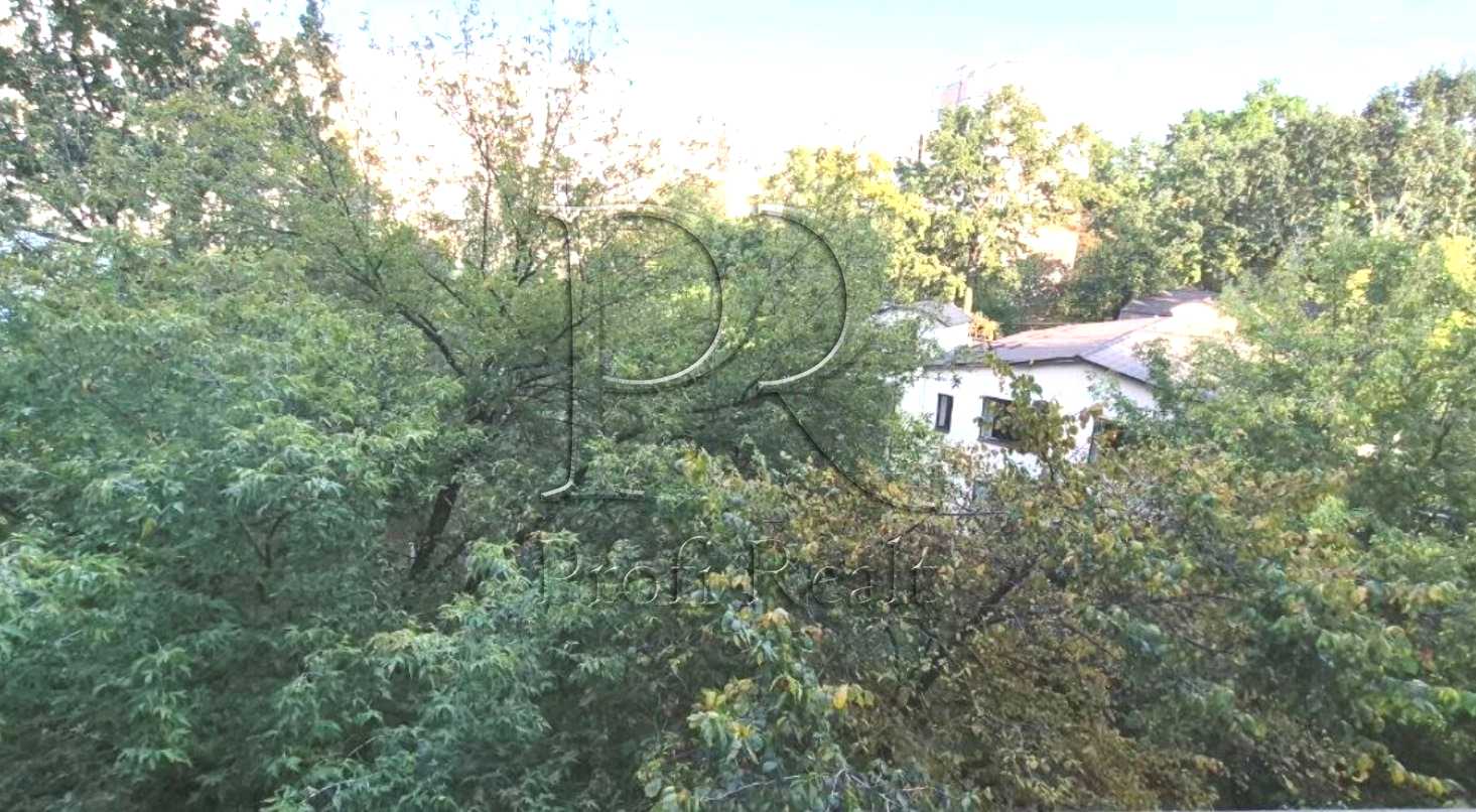 1876744531784995