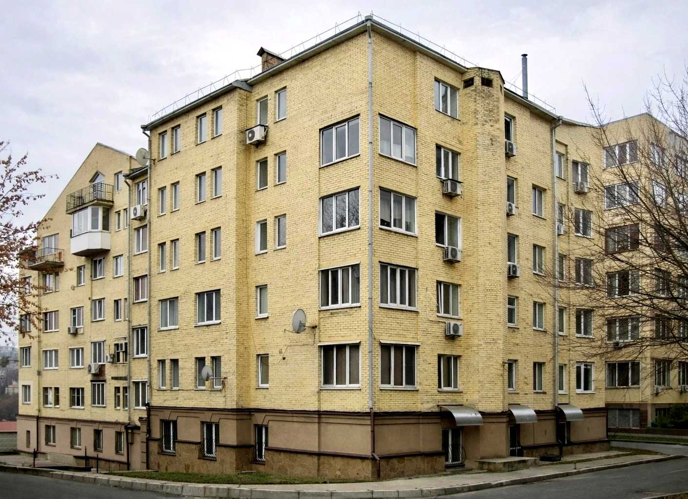 1876745915058485