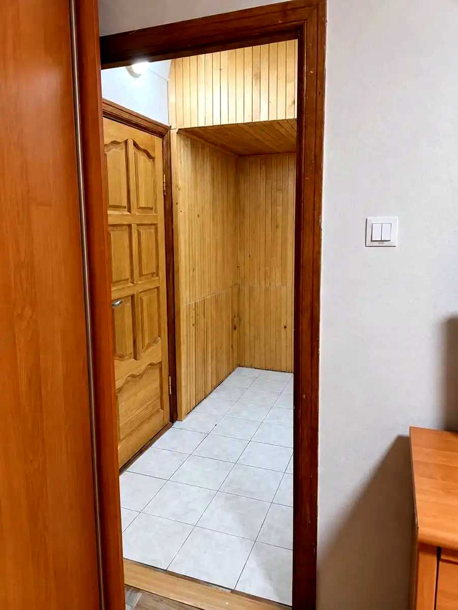 1876748600567064