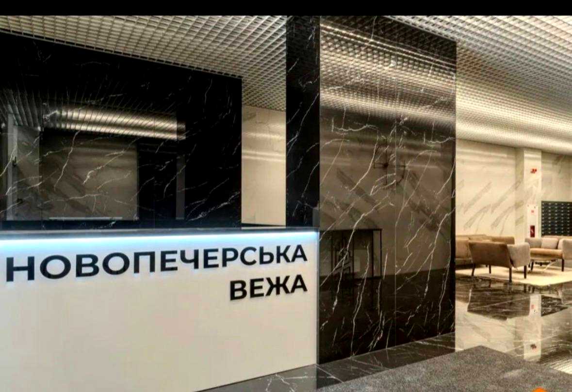 1876748904260289