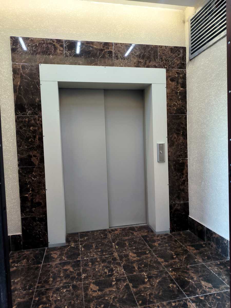 1876750525165953