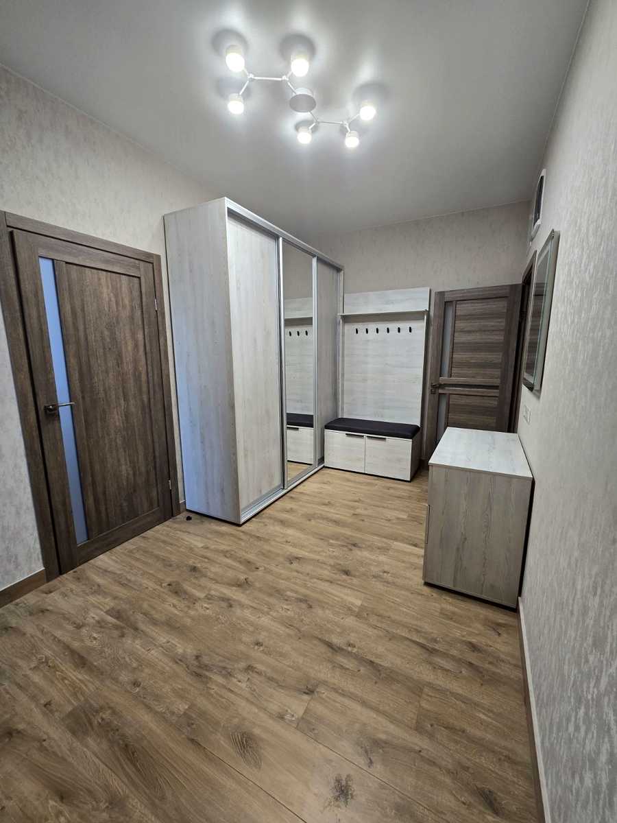 1876751807346987