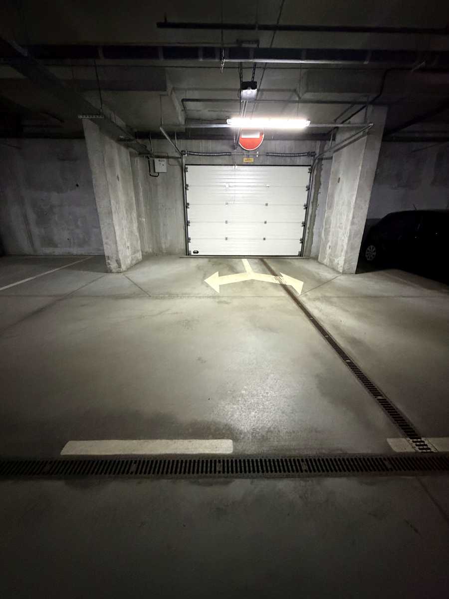 1876752697927741