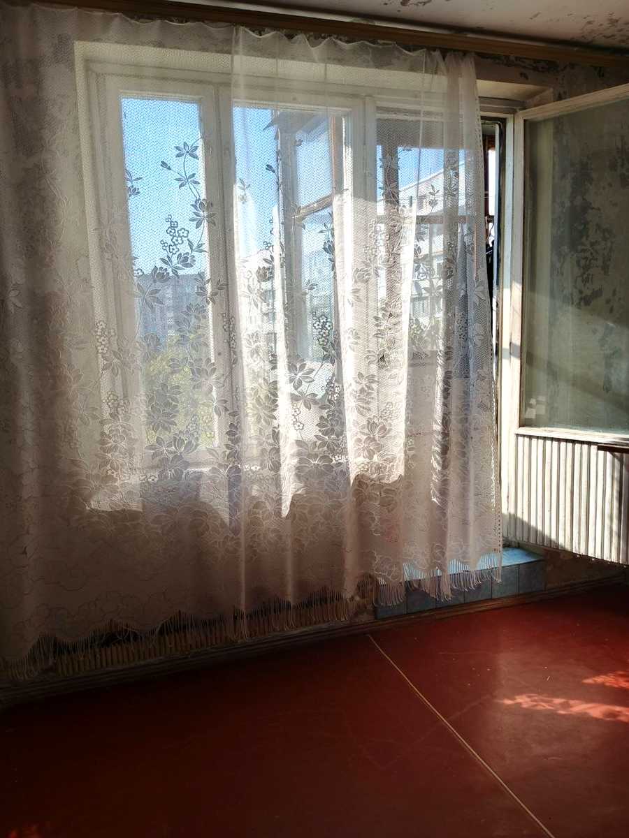 1876753041803298