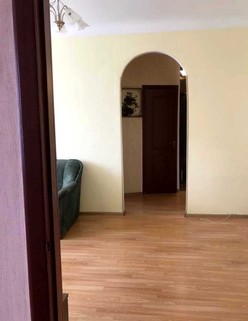 1876756272452051
