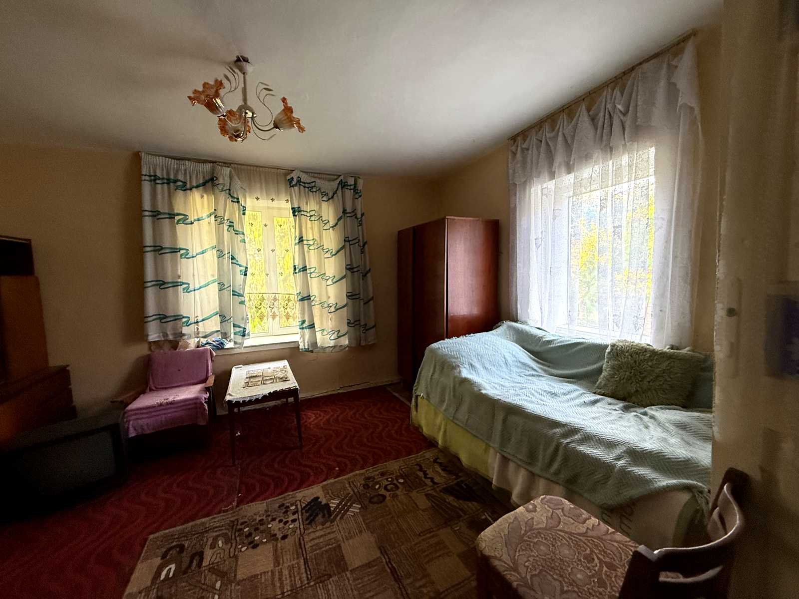 1876756777261701