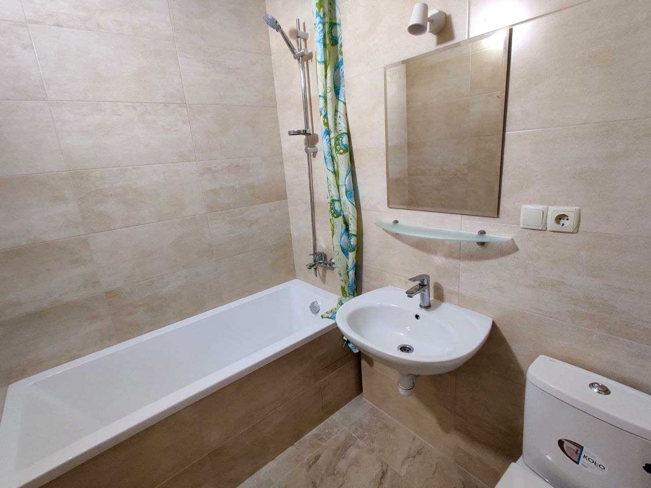 1876757038699838