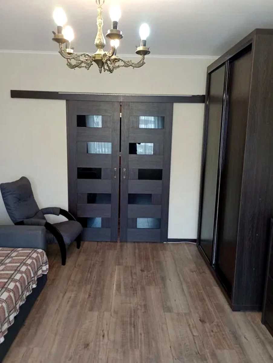 1876759819287073