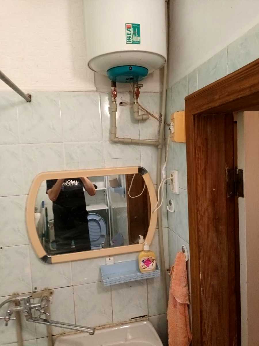 1876763222663629