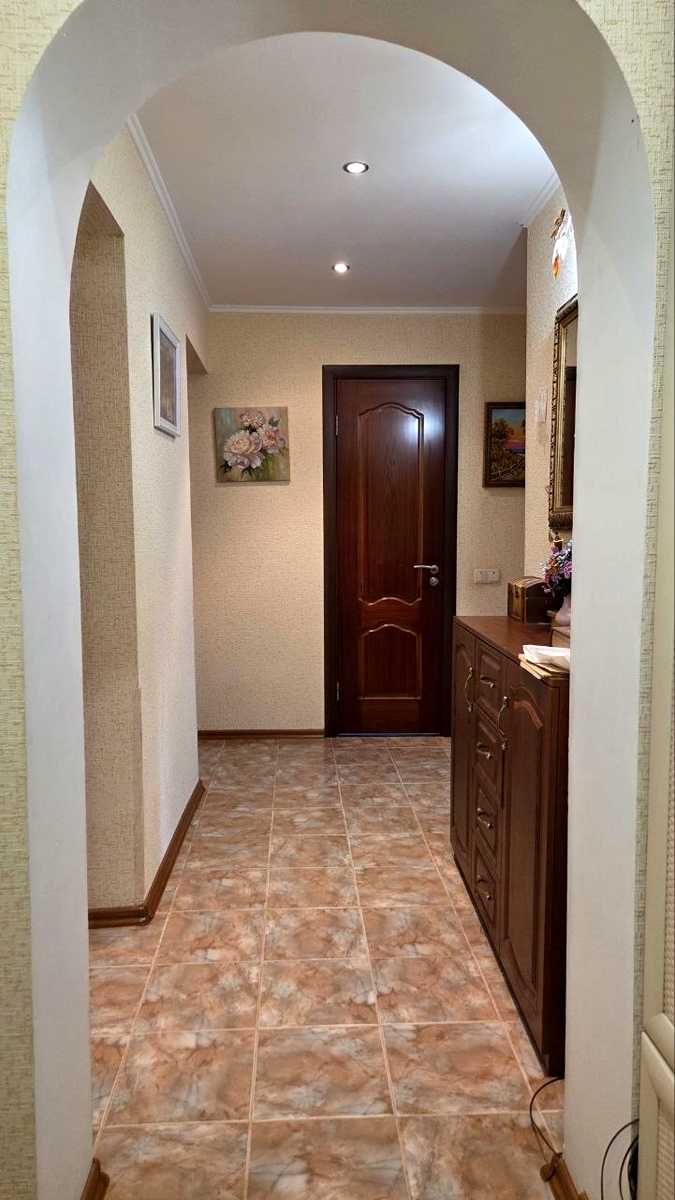 1876767590772430