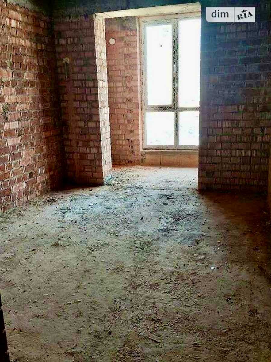 1876774321495982