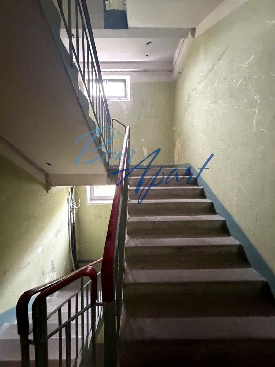 1876775033580512