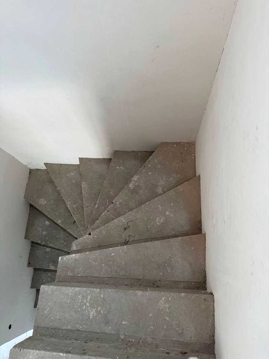 1876777938046657