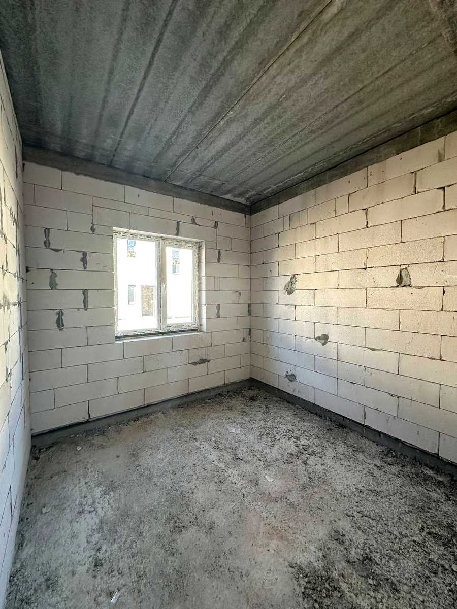1876780364728224