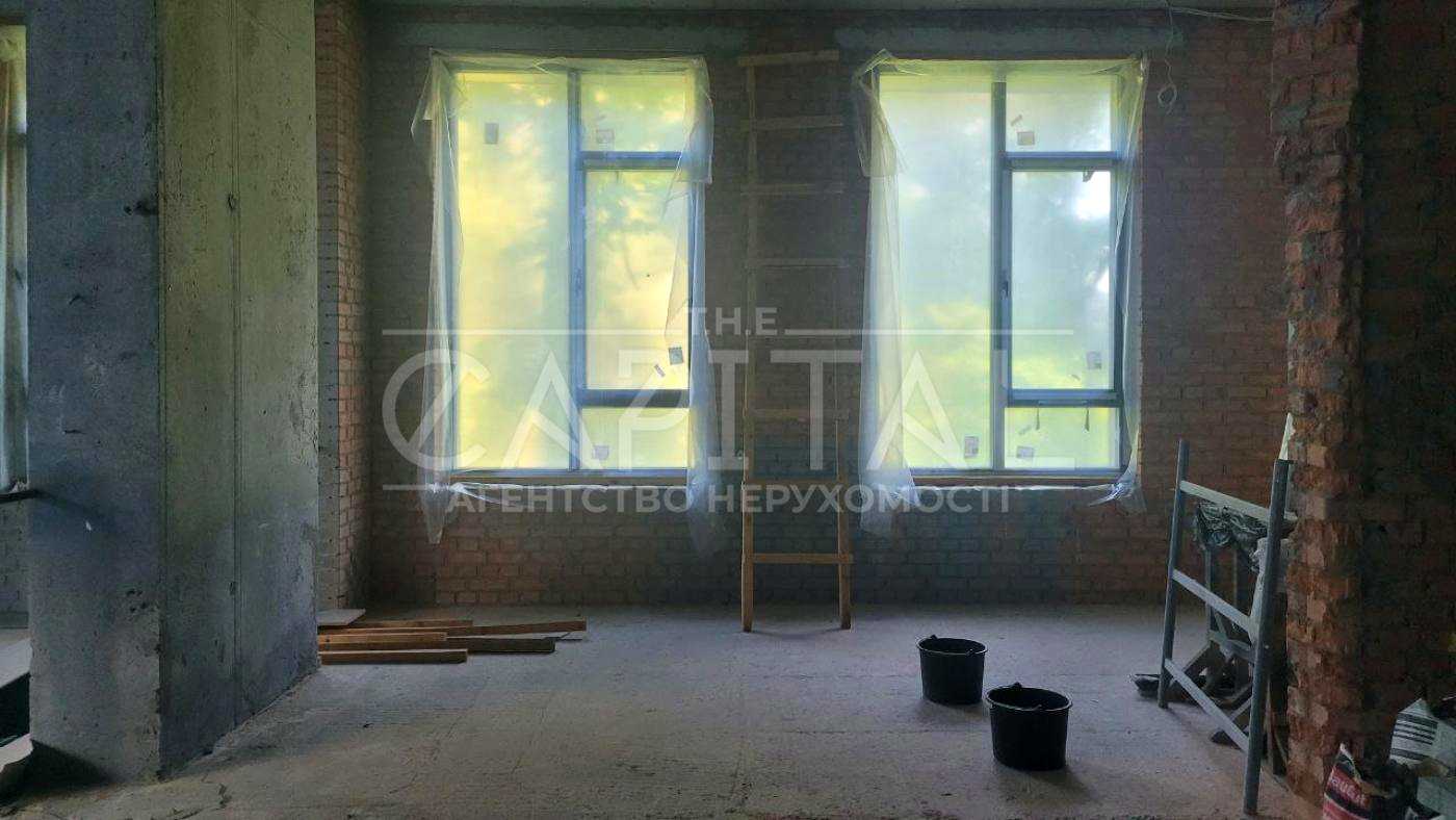 1876798425671933