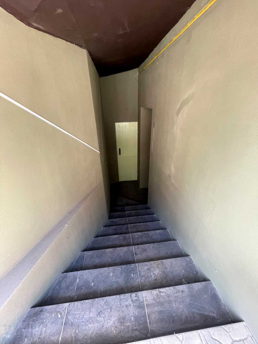 1876800618809528